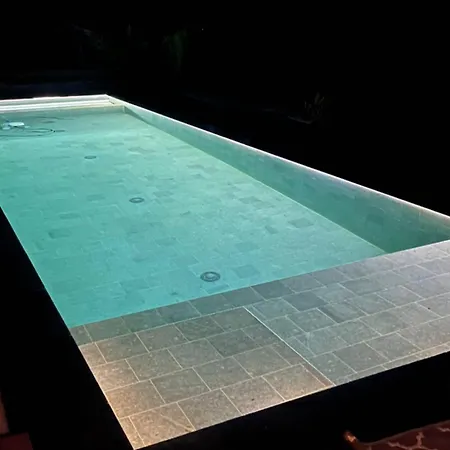 别墅 Exceptionnelle 14 Pers, Piscine A Debordement *