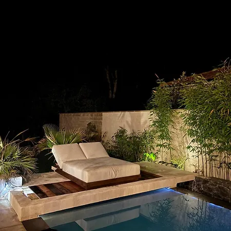 别墅 Exceptionnelle 14 Pers, Piscine A Debordement